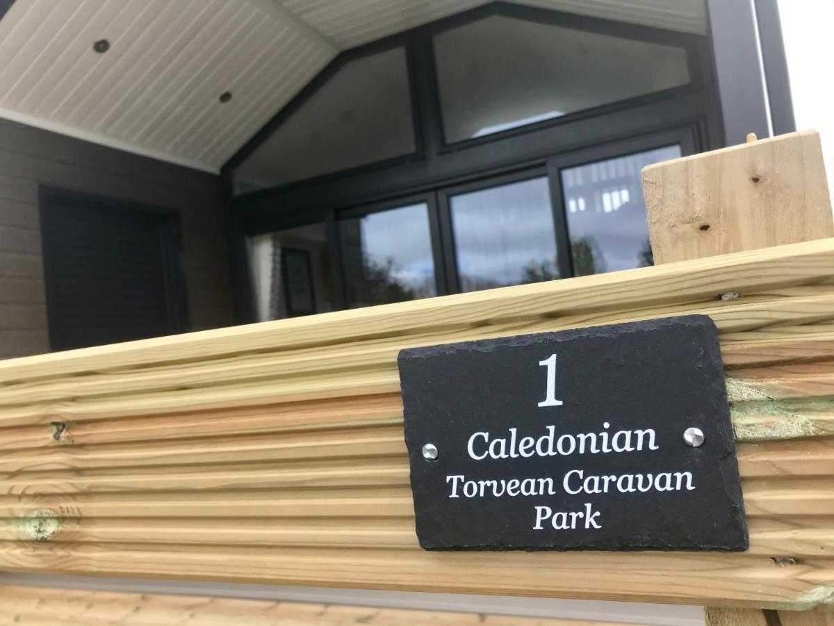 Caledonian Lodges 1 Инвернес Екстериор снимка