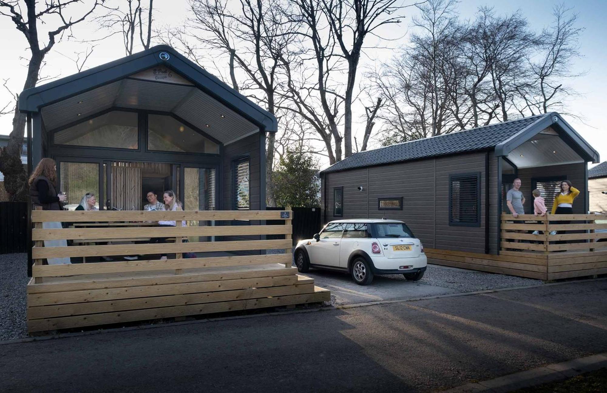 Caledonian Lodges 1 Инвернес Екстериор снимка